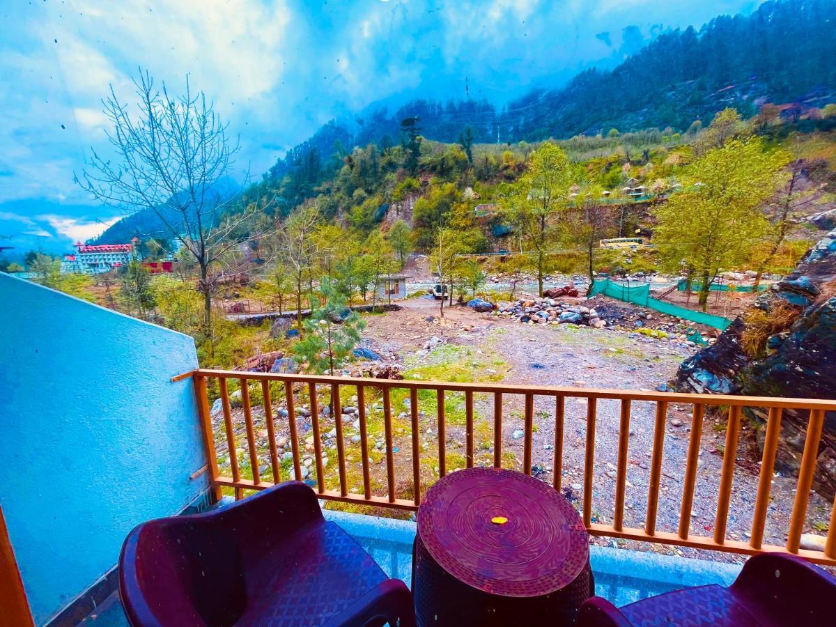 مايالي Hotel Beas River Retreat - A Riverside Hotel With Balcony المظهر الخارجي الصورة